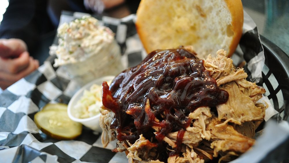 Best Barbecue Richmond, VA - HogsHead Cafe