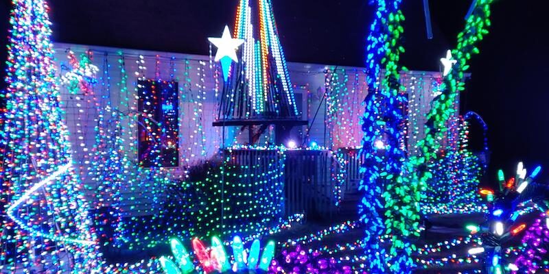 Best Tacky Lights Tours & Driving Route In Richmond, VA - Discover ...